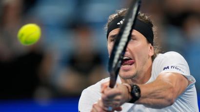 Bild: Rick Rycroft/AP/dpa
Alexander Zverev streckte sich vergeblich.