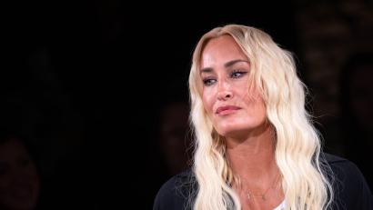 Bild: Sina Schuldt/dpa
Musikerin Sarah Connor meldet sich zum Stromausfall in Berlin. (Archivbild)