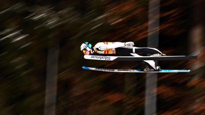 Bild: Daniel Karmann/dpa
Domen Prevc ist der Überflieger dieser Tournee.