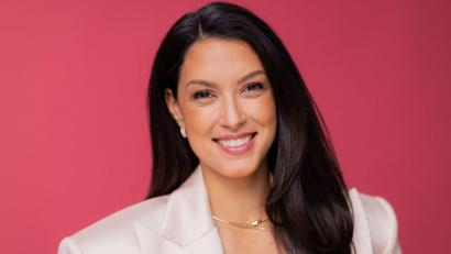 Bild: Rolf Vennenbernd/dpa
Rebecca Mir möchte bei RTL auch mit dem neuen Styling-Team experimentieren. (Archivbild)