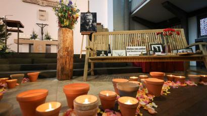 Bild: Christian Charisius/dpa
Rolf Becker war am 12. Dezember im Alter von 90 Jahren gestorben.