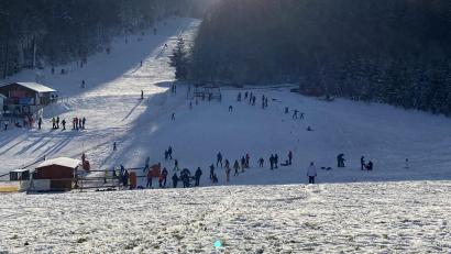 Archivbild: dob
Das Ski- und Snowboardzentrum in Fahrenberg ist seit vielen Jahren ein beliebtes Ausflugsziel für Wintersportler.