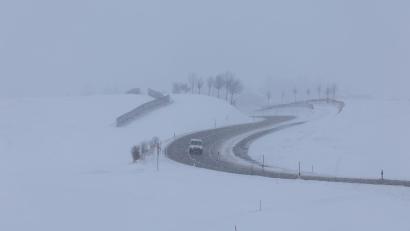 Bild: Karl-Josef Hildenbrand/dpa
Der Deutsche Wetterdienst rechnet am Freitag mit Glätte und Schnee in weiten Teilen Bayerns.
