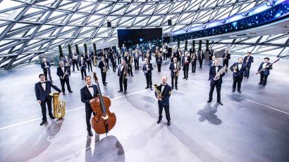 Bild: Tobias Epp/exb
„Mit Swing und Esprit ins neue Jahr“ geht es mit dem Polizeiorchester Bayern.