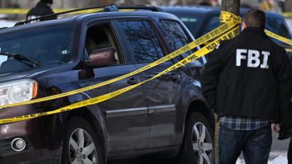 Bild: Tom Baker/AP/dpa
Die Frau war am Mittwoch in ihrem Auto von dem Beamten der US-Einwanderungsbehörde ICE erschossen worden. (Archivbild)