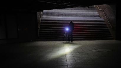 Bild: Michael Kappeler/Dpa/dpa
100.000 Menschen waren von dem Stromausfall in Berlin betroffen.