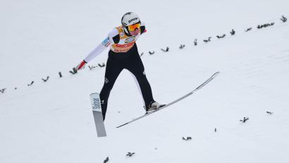 Bild: Daniel Karmann/dpa
Domen Prevc erlebte diesmal einen sportlichen Flop. (Archivbild)