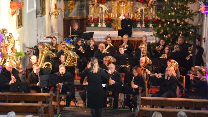 Bild: jr
Die Blaskapelle Konnersreuth begräüßte das neue Jahr mit einem anspruchsvollen Konzert in der Pfarrkirche.