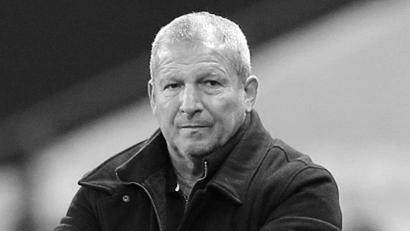 Bild: Lionel Cironneau/AP/dpa
Starb im Alter von 72 Jahren: Trainer Rolland Courbis (Archivbild)