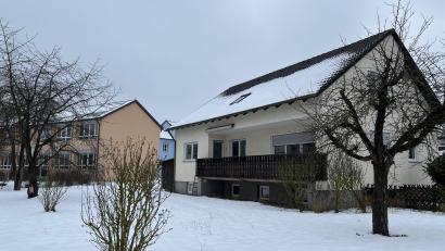 Bild: mma
Die AOVE logiert nun neben der Max-Prechtl-Schule in der Umgehungsstraße 10.