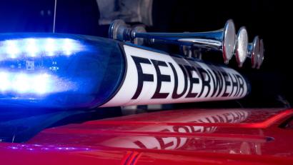 Bild: Niklas Treppner/dpa
Nach dem Feuer in Lohr am Main (Landkreis Main-Spessart) ermittelt die Polizei zur zunächst unbekannten Brandursache.