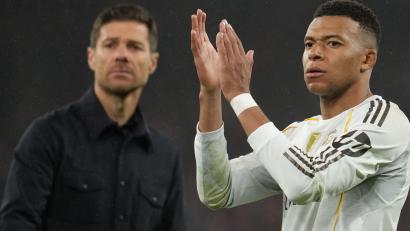 Bild: Jon Super/AP/dpa
Kylian Mbappé (r) hat sich mit Respekt von seinem bisherigen Trainer Xabi Alonso verabschiedet. (Archivbild)