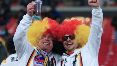 Bild: Jan Woitas/dpa
Wer noch Tickets für die WM haben will, muss sich beeilen. (Archivbild)