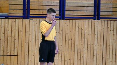 Bild: ama
Alles im Griff: Emil Horn pfeift wie Papa Christoph und Bruder Moritz.