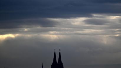 Bild: Federico Gambarini/dpa
Regen statt Schnee - so lautet die Wettervorhersage des DWD für weite Teile Deutschlands.