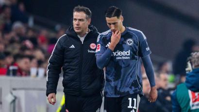 Bild: Tom Weller/dpa
Musste in Stuttgart früh raus: Frankfurts Younes Ebnoutalib.