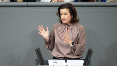 Bild: Markus Lenhardt/dpa
Bundesforschungsministerin Dorothee Bär (CSU) hatte laut Weimer Media für den Erhard-Gipfel bereits zugesagt. (Archivbild)