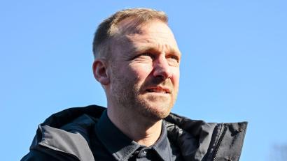 Bild: Harry Langer/dpa
Er hat in Portugal einen Neuen für den FC Augsburg gefunden: Sportchef Benni Weber.