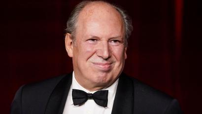 Bild: Jordan Strauss/Invision/AP/dpa
Star-Komponist Hans Zimmer nimmt es mit Harry Potter auf. (Archivbild)