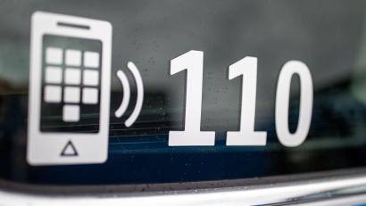 Bild: Daniel Karmann/dpa
Der Radfahrer starb noch an der Unfallstelle. (Symbolbild)