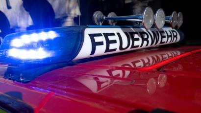 Bild: Sven Hoppe/dpa
Beim Eintreffen der Feuerwehr stand der Dachstuhl voll in Brand. (Symbolbild)