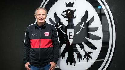 Bild: Andreas Arnold/dpa
Eintracht-Legende Karl-Heinz Körbel. (Archivbild)