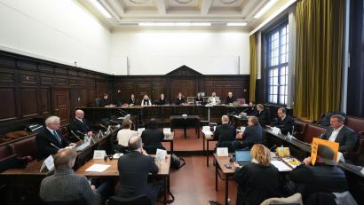 Bild: Marcus Brandt/dpa Pool/dpa
Es ist bereits der 30. Prozesstag in dem Mammutverfahren.