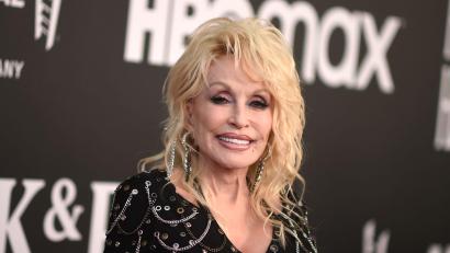 Bild: Richard Shotwell/Invision via AP/dpa
Dolly Parton wird 80. (Archivbild)