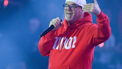 Bild: Jens Kalaene/dpa
Er kommt „ausm Landl Tirol“: DJ Ötzi.