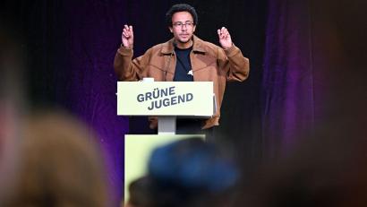 Bild: Jennifer Brückner/dpa
Hat Ärger mit der CSU: Grüne-Jugend-Chef Bobga