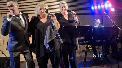 Bild: jua
Die "Ramona Fink Gospel Group" in Wernberg-Köblitz: Es soll das letzte Konzert in dieser Besetzung gewesen sein.