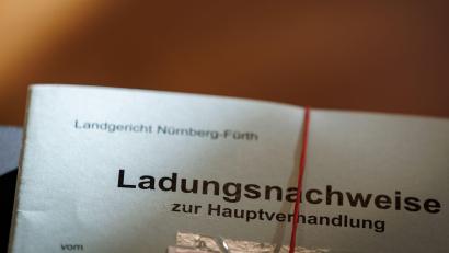 Bild: Daniel Karmann/dpa
Das Landgericht hat ein Urteil gegen einen Apotheker und einen Mediziner gesprochen. (Symbolbild)