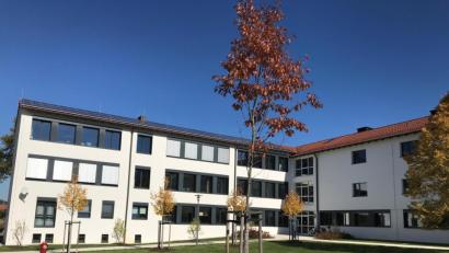 Archivbild: Klaus Högl
An der Vilsecker Schule tauchte die Amokdrohung in einer Kabine der Herrentoiletten auf.