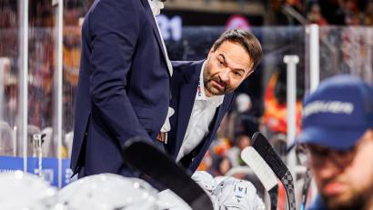 Archivbild: Werner Moller
Sebastian Buchwieser ist nicht mehr Trainer der Blue Devils Weiden. Nun gibt es erste Details zu seiner Entlassung und der Rolle, die die Birch Group dabei gespielt hat.