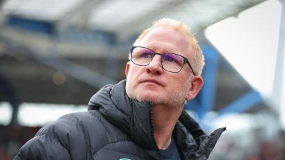 Bild: Daniel Karmann/dpa
Trainer Heiko Vogel hofft auf die Wende in Fürth. (Archivbild)