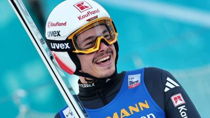 Bild: Daniel Karmann/dpa
Hat wieder Spaß beim Fliegen: Philipp Raimund. (Archivbild)