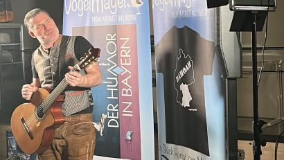 Bild: Susanne Gschrey
Der Vogelmayer begeisterte an zwei Abenden im Dorfcafé in Gleiritsch die Besucher