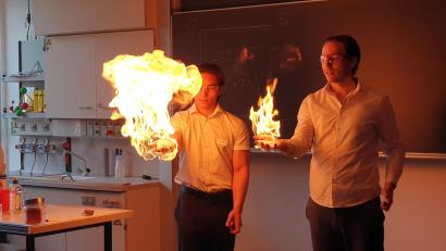 Bild: Heidi Selch-Witt
Info-Tag der offenen Tür 2025: Feuer und Flamme für die FOSBOS Amberg.