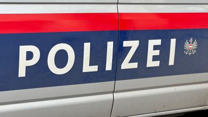 Bild: Matthias Röder/dpa
Noch ist unklar, warum der Junge von der Piste abkam. (Symbolbild)