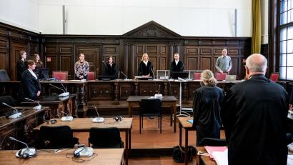 Bild: Daniel Bockwoldt/dpa
Am Montag könnte das Urteil verkündet werden. (Archivbild)