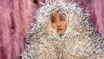 Bild: Aurelien Morissard/AP/dpa
Sieht nur stachelig aus - Chanel Frühjahr/Sommer 2026