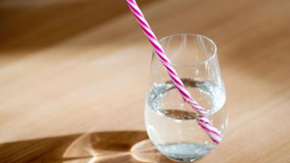 Bild: Hauke-Christian Dittrich/dpa/dpa-tmn
Der Pro-Kopf-Verbrauch in Deutschland liegt bei 128,8 Liter im Jahr. (Symbolbild)