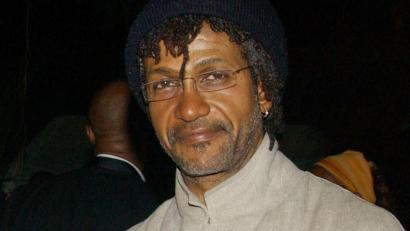 Bild: Collin Reid/AP/dpa
Der Drummer Sly Dunbar - hier ein Bild von 2005 - starb im Alter von 73 Jahren.