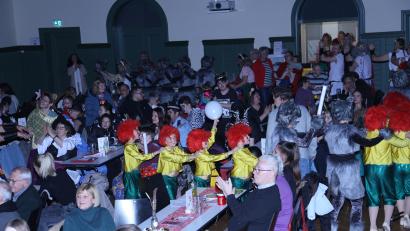 Bild: Michael Meier
Jede Menge Gaudi und eine große Polonaise gab es am Ende des offiziellen Programms.