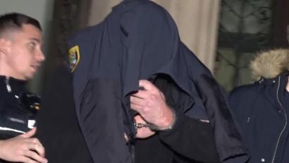 Bild: Thomas Schulz/TNN/dpa/dpa
Der Verdächtige wurde am Abend einem Haftrichter vorgeführt.