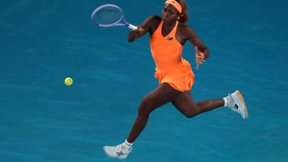 Bild: Aaron Favila/AP/dpa
Coco Gauff ließ ihrem Frust in Melbourne freien Lauf.
