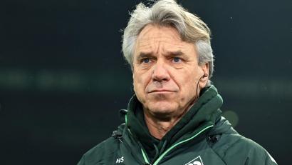 Bild: Carmen Jaspersen/dpa
Hat derzeit wenig zu lachen: Werder-Cheftrainer Horst Steffen.