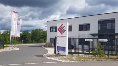 Bild: Benkhardt
Die Erbendorfer Firma Faltenbacher hat einen Bauantrag für eine Erweiterung eingereicht. Am liebsten würde man mit den Arbeiten sofort anfangen.