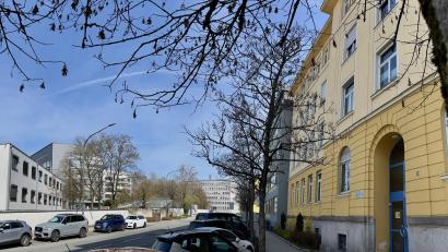 Archivbild: Gabi Schönberger
Neuerung am Augustinus-Gymnasium: Schülerinnen und Schüler können hier ab dem nächsten Schuljahr auch Abitur machen, ohne Latein zu lernen.