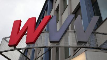 Bild: picture alliance / dpa
Schneefall und Glätte sorgen für Ausfälle im öffentlichen Nahverkehr in Würzburg. (Symbolbild)